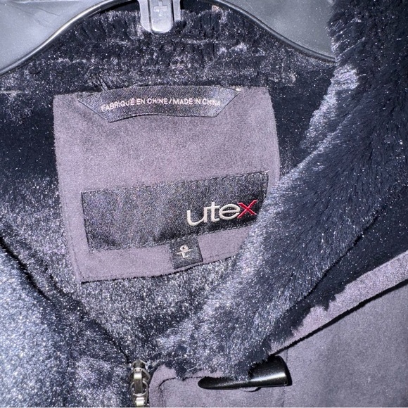 UTEX Faux Fur/Sherpa Hooded Warm Black Jacket Sz Large MobWife - Picture 6 of 9